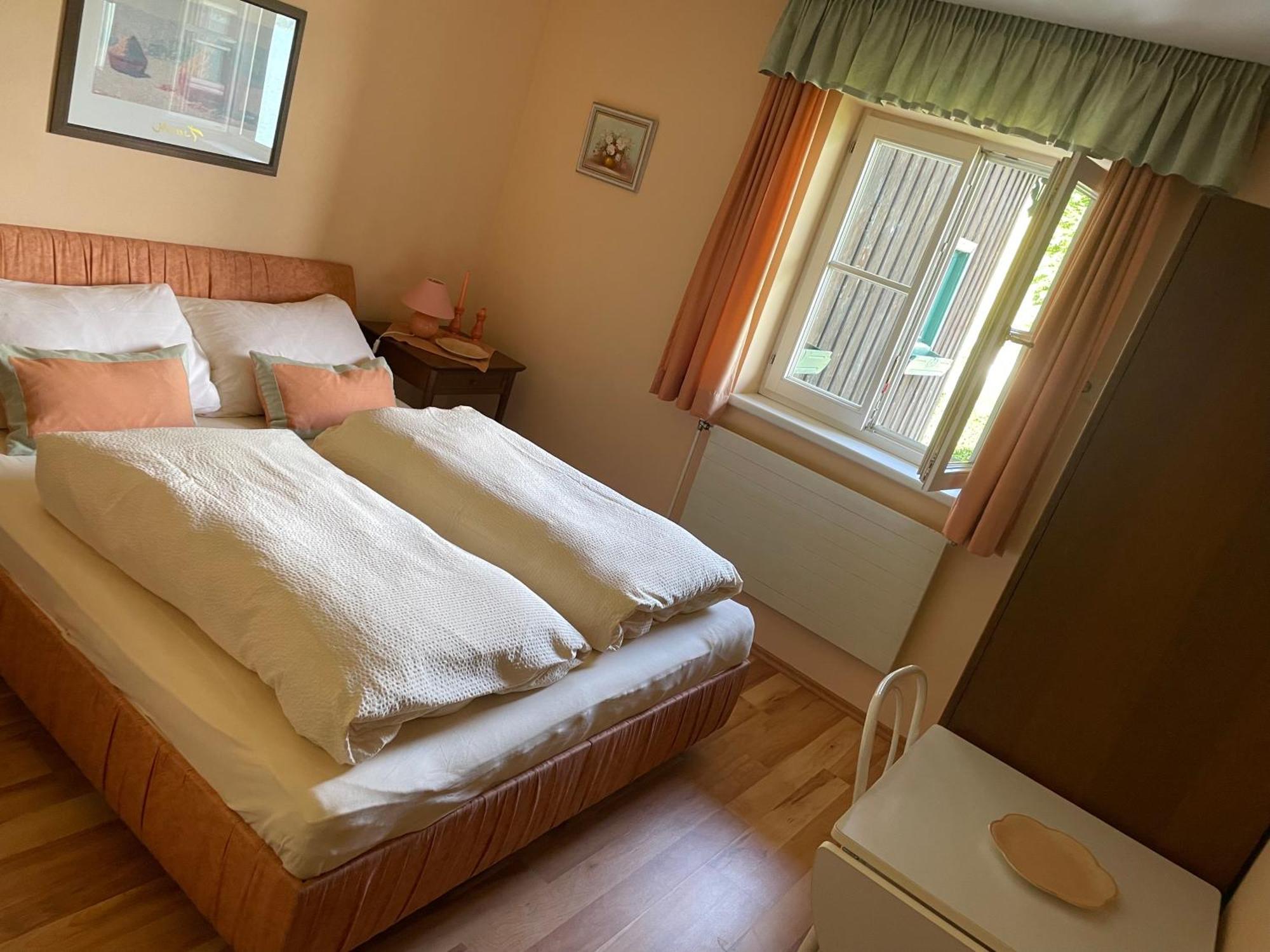Pension Semler Apartment Mondsee Room photo